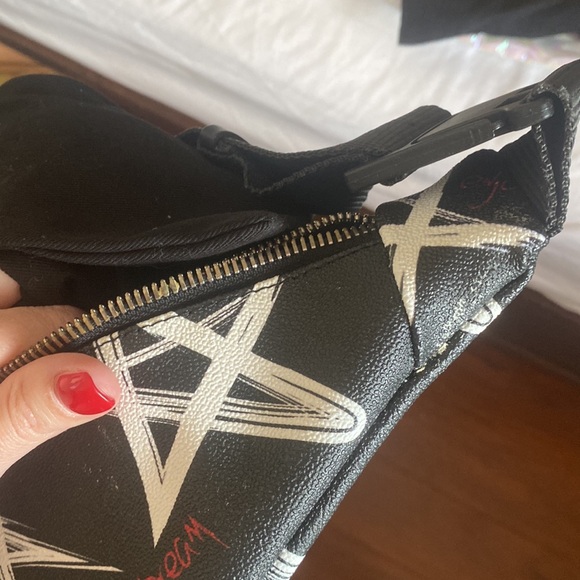 Camila Canabal Fanny Bag - Picture 3 of 4